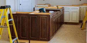 should you paint kitchen cabinets before installing countertops